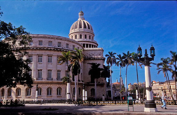 Capitolio Plaza