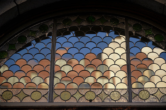Round Reflections