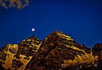 Maroon Moonset