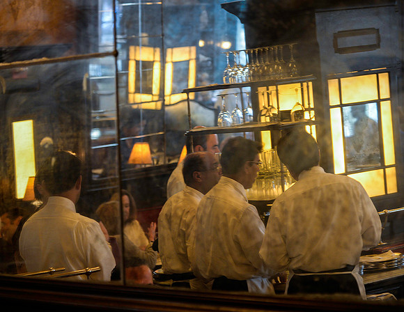 Restaurant Mirror View